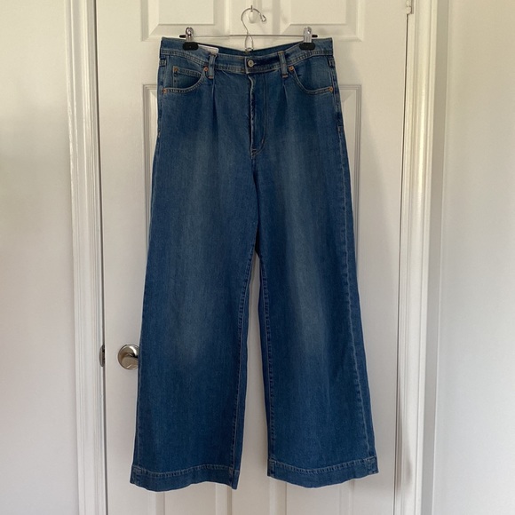 High rise pleated wide leg jeans - Picture 2 of 7